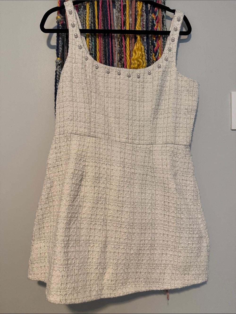 Francesca's Collections White Textured Pearl-Trim Mini Dress